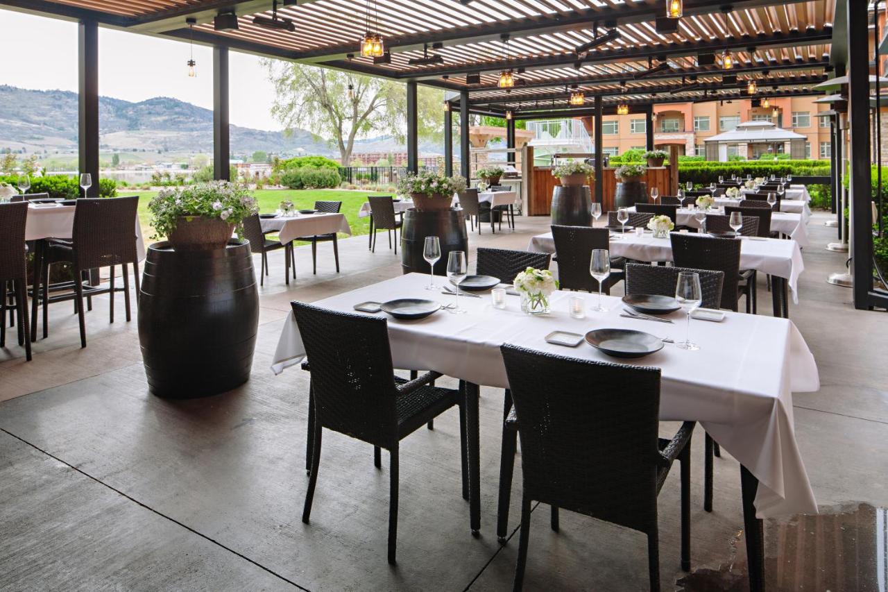Watermark Beach Resort Osoyoos Bagian luar foto