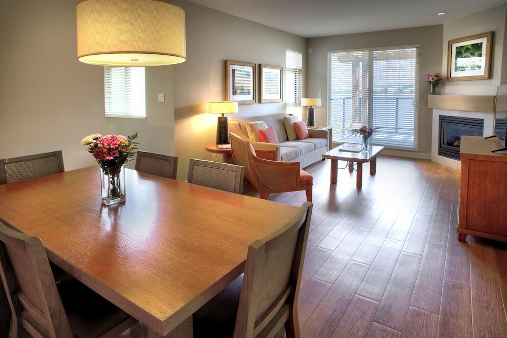 Watermark Beach Resort Osoyoos Bagian luar foto