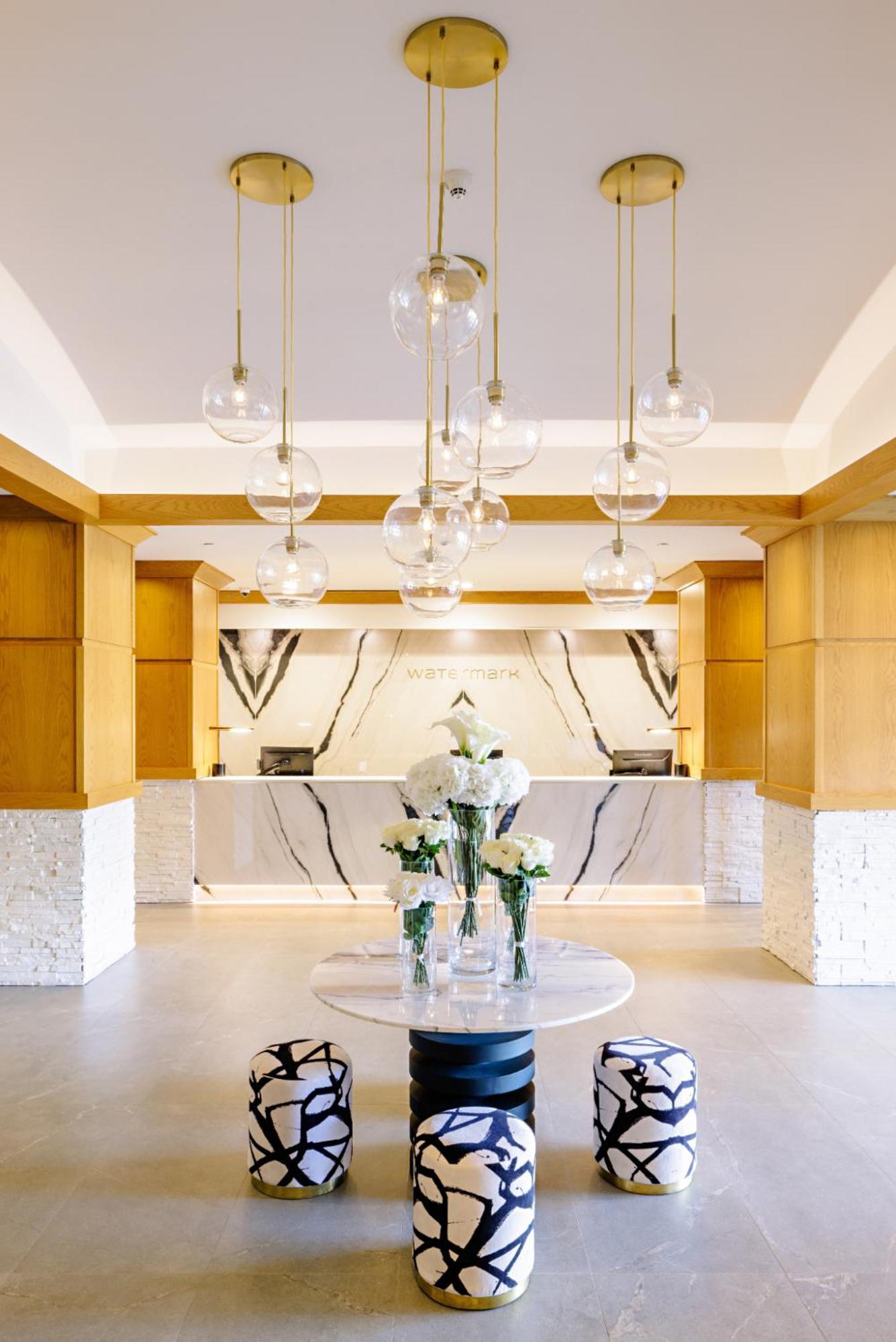 Watermark Beach Resort Osoyoos Bagian luar foto